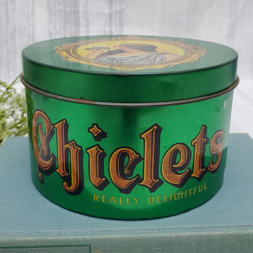 Vintage Green Chiclets Candy Tin * - Picture 6 of 10